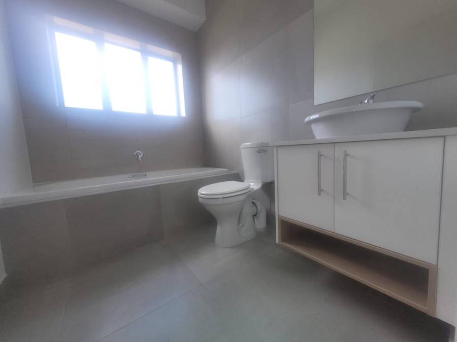 3 Bedroom Property for Sale in Mooikloof Country Estate Western Cape